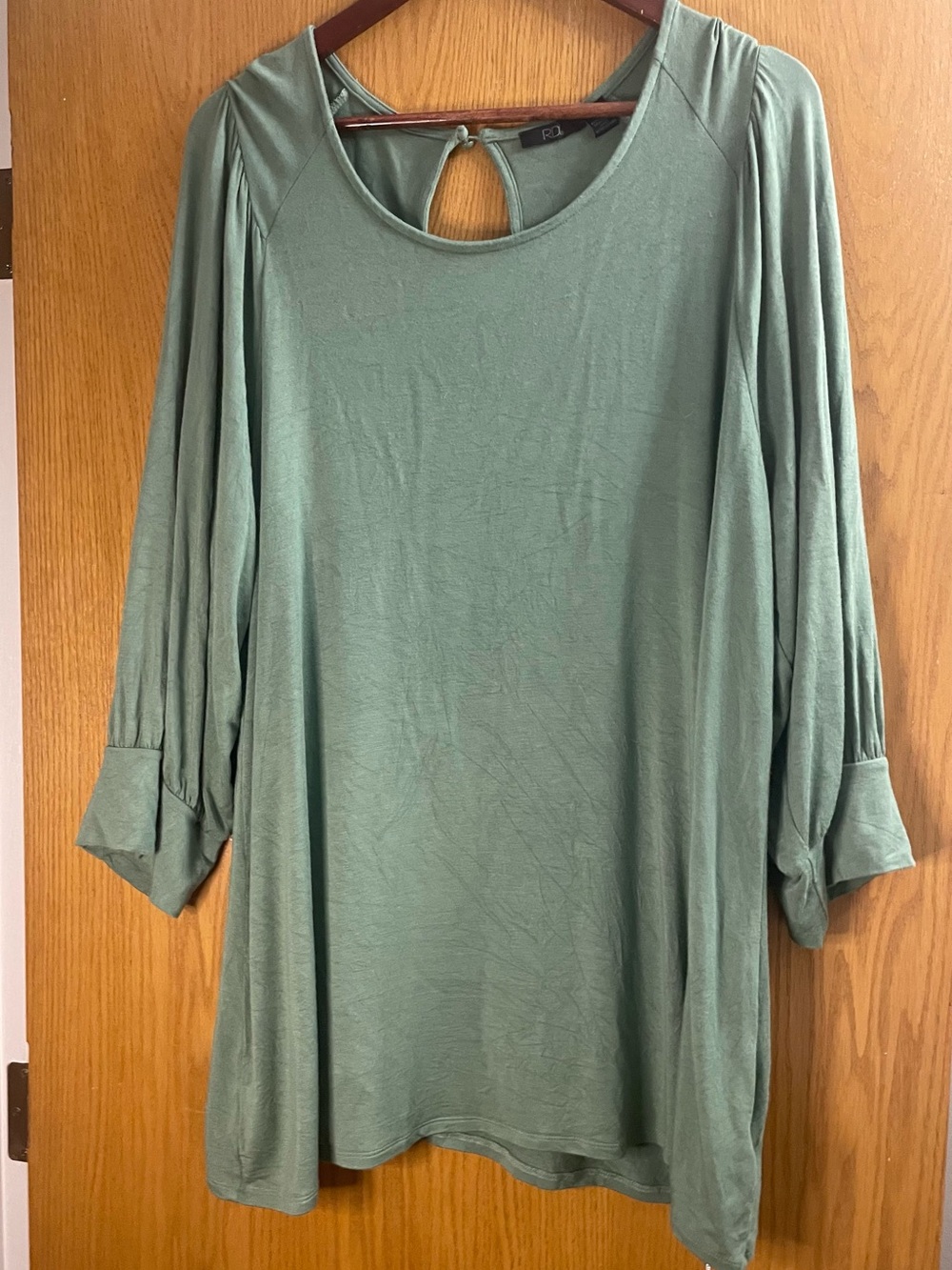 RDI Women's Plus Size 3x Green Keyhole Back Flowy Tunic Top Spring